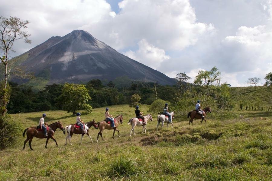 Hotel La Pradera Del Arenal La Fortuna Exteriör bild